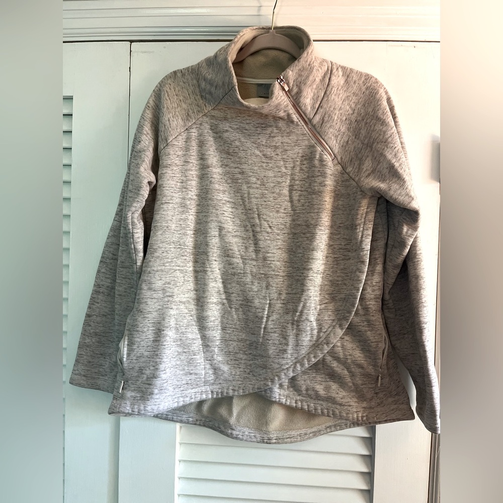 Athleta COZY KARMA ASYM PULLOVER sweatshirt Size Large